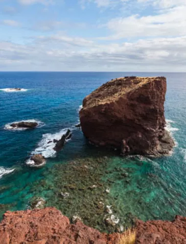 Puu Pehe (Sweetheart Rock)