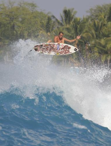 Surfing Surfing