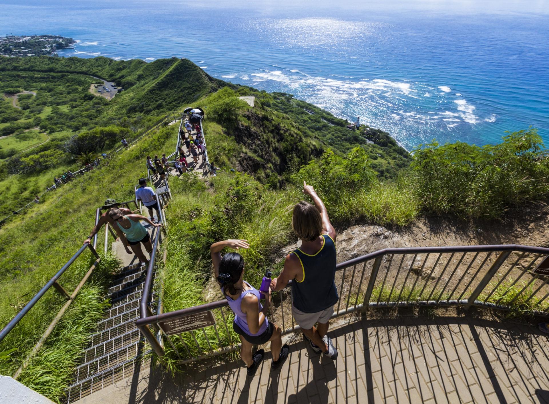 oahu guided hiking tours