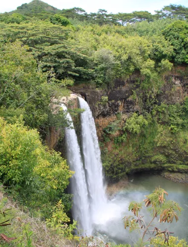 View of Wailua Falls on Kauaʻi in Hawaiʻi