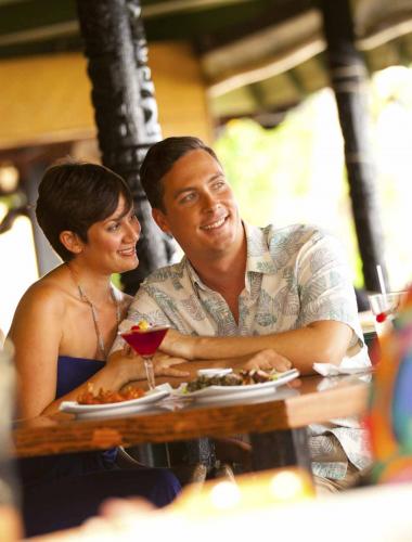 Molokaʻi Restaurants A romantic dinner and cocktails at a Molokai restaurant
