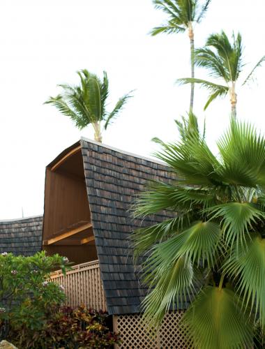 Beachfront accommodations in Molokai