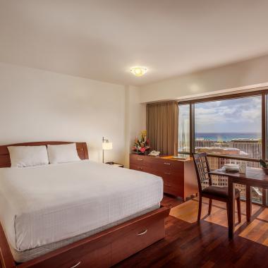 Business Suite Deluxe Ocean View