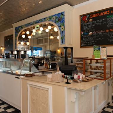Royal Scoop Ice Cream Parlor & Cafe